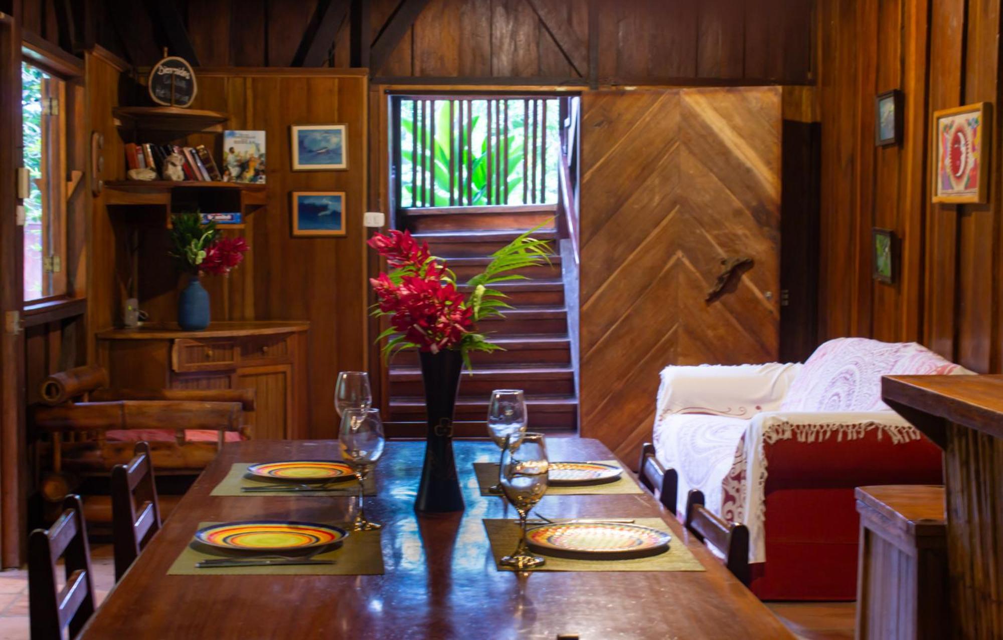 Casa Heliconia - Spacious, Big Garden, Close To The Beach Puerto Viejo de Talamanca Bagian luar foto